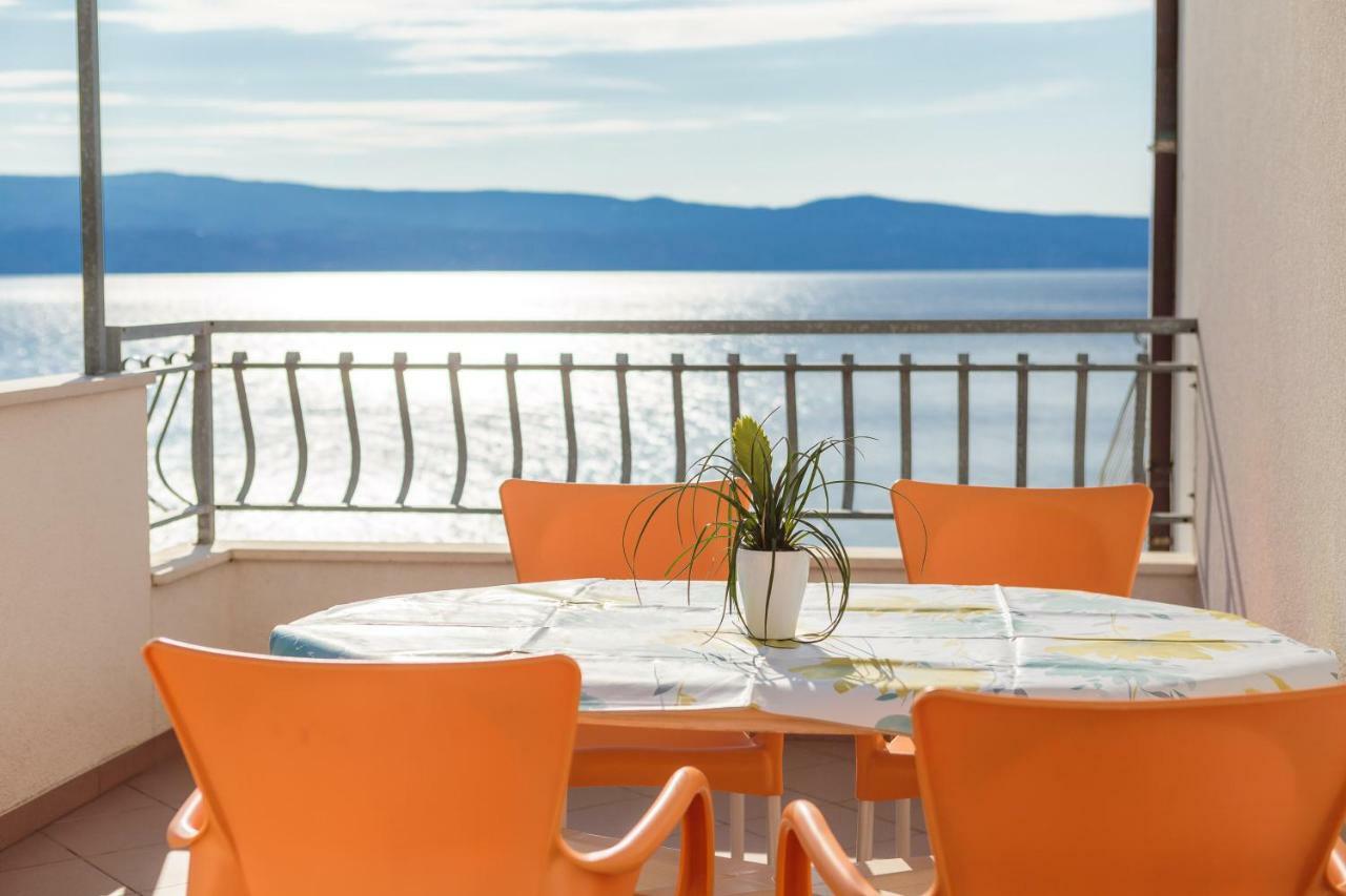 Beach Penthouse Diamond Omiš Exterior foto